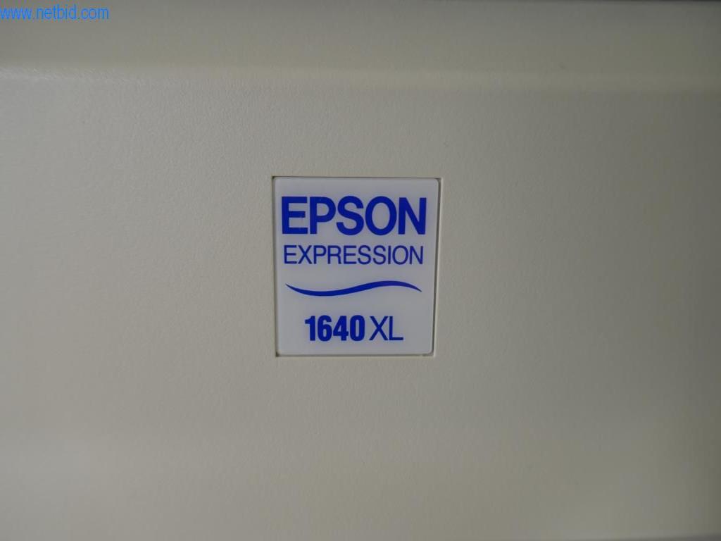 Tiskařské a třídicí stroje-2