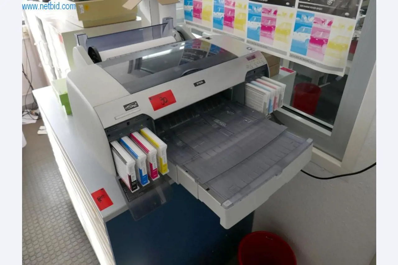 Tiskařské a třídicí stroje-1