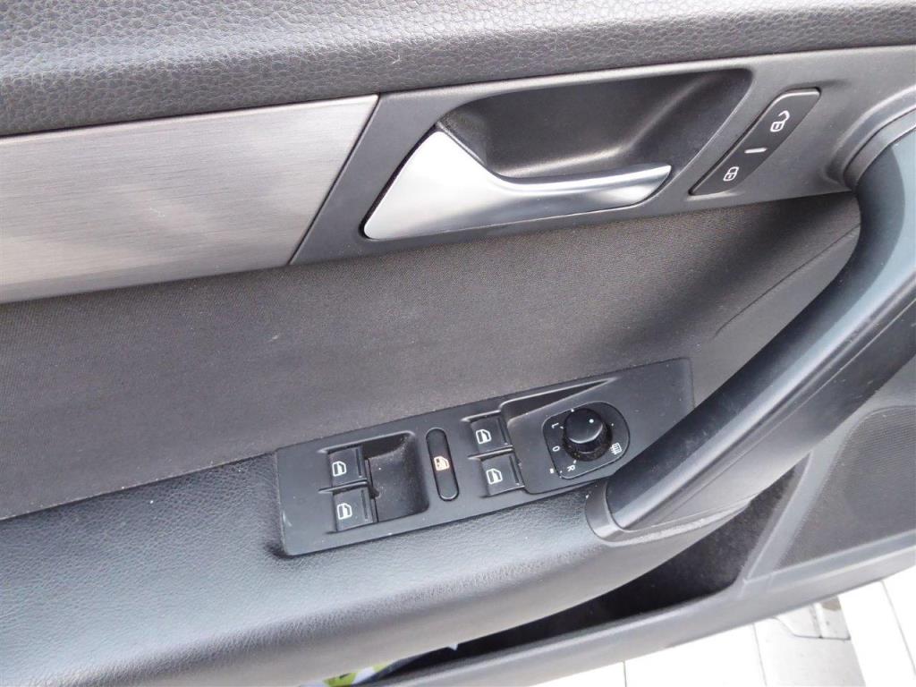 Tiskařské a třídicí stroje-8