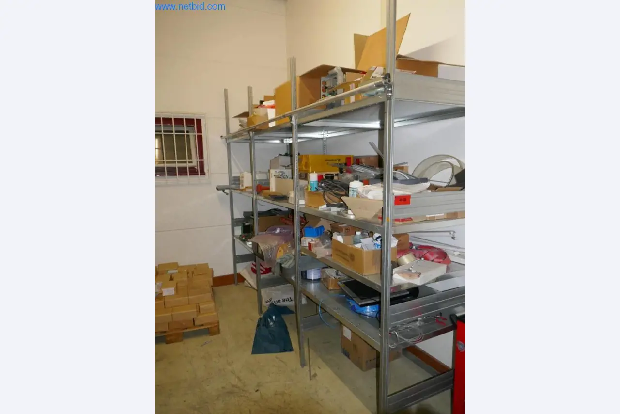 Maschinen aus dem Bereich Drucken und Sortieren-1