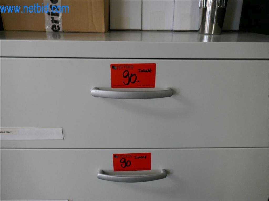 Equipment einer Filmproduktion-8