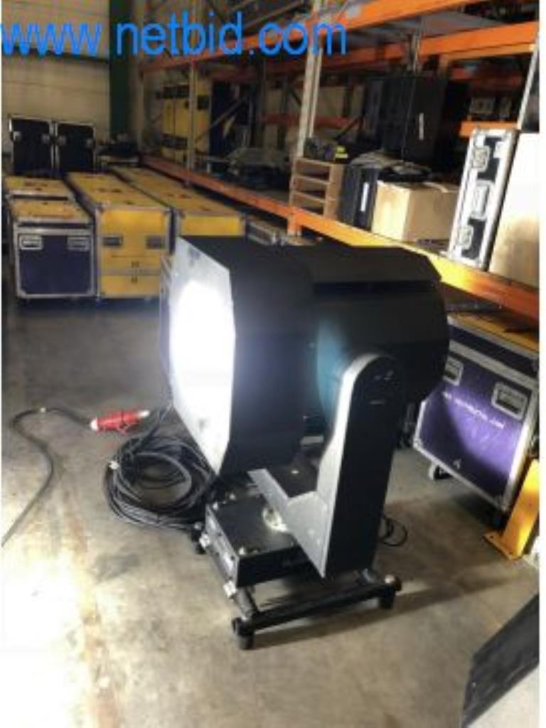 Dobrze utrzymany sprzęt technika eventowego-1