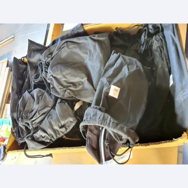 Satchels and school supplies-13