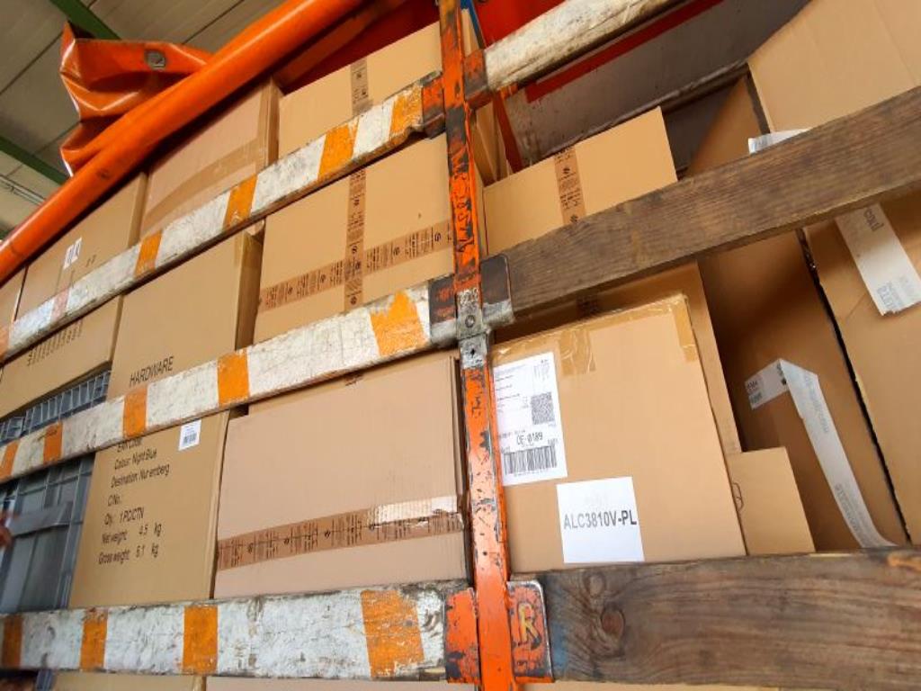 Tornistry i przybory szkolne-19