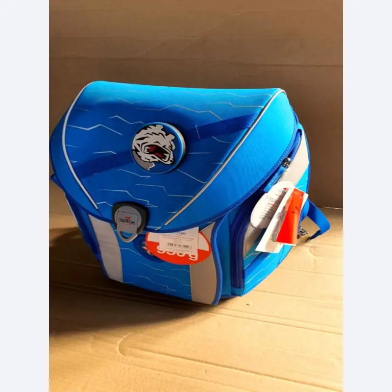 Satchels and school supplies-2