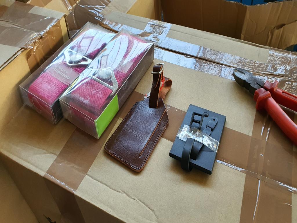 Tornistry i przybory szkolne-37