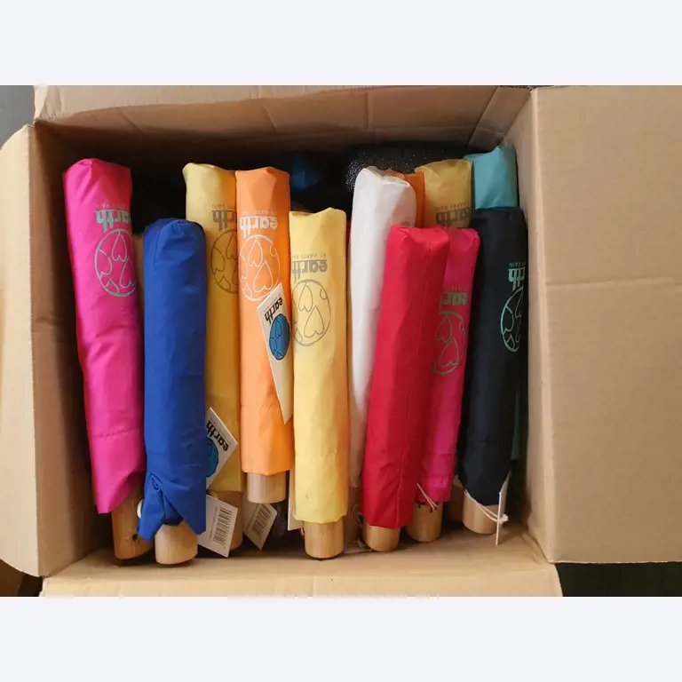 Satchels and school supplies-43