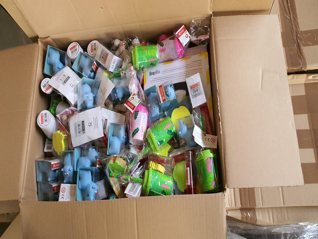 Tornistry i przybory szkolne-48