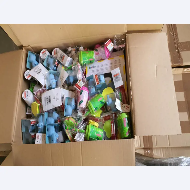 Satchels and school supplies-48