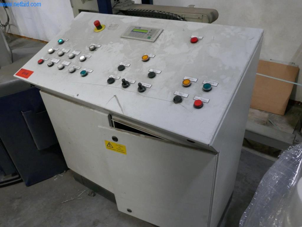 Máquinas e equipamentos numa gráfica-8