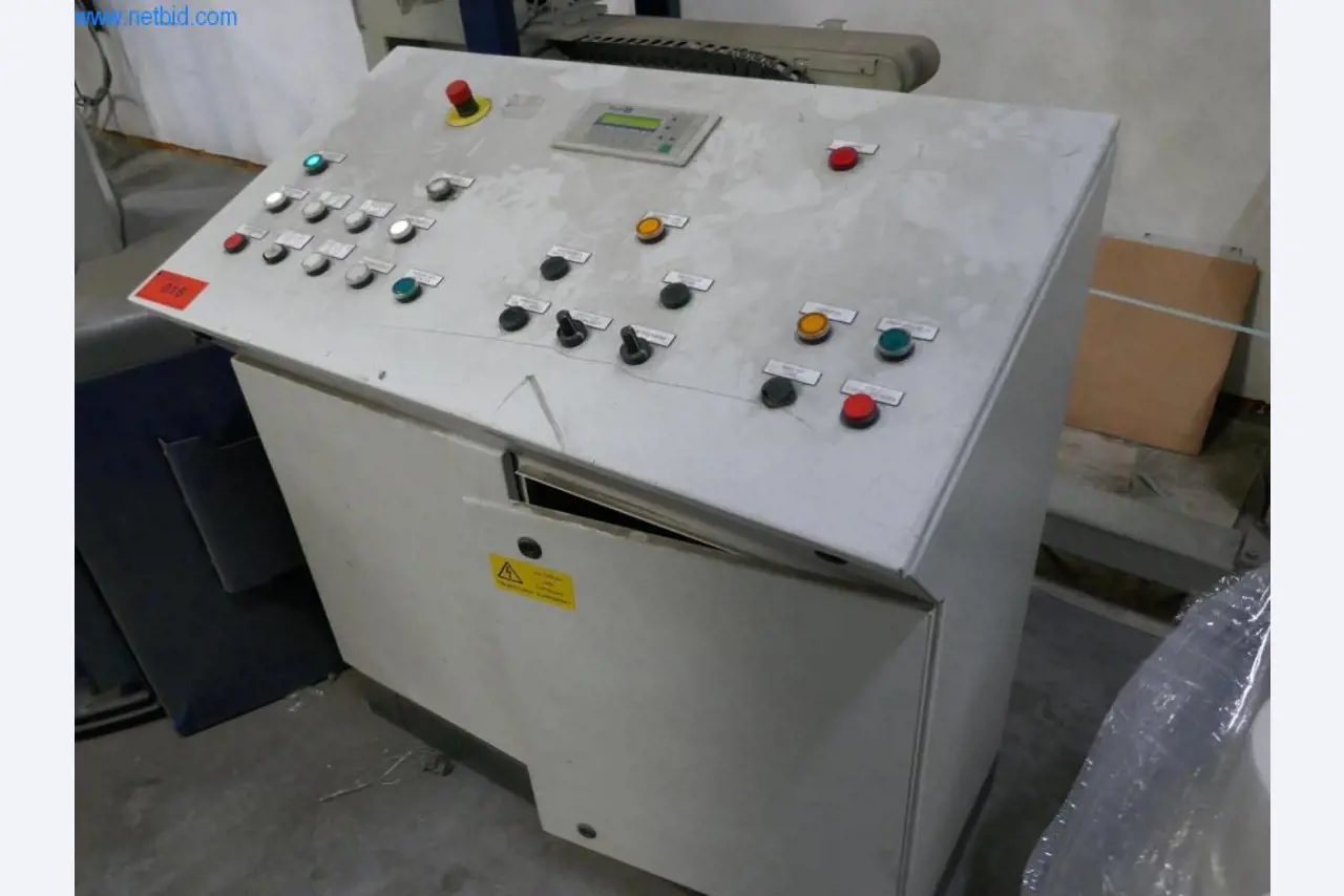 Maschinen und Ausstattung einer Druckerei-8