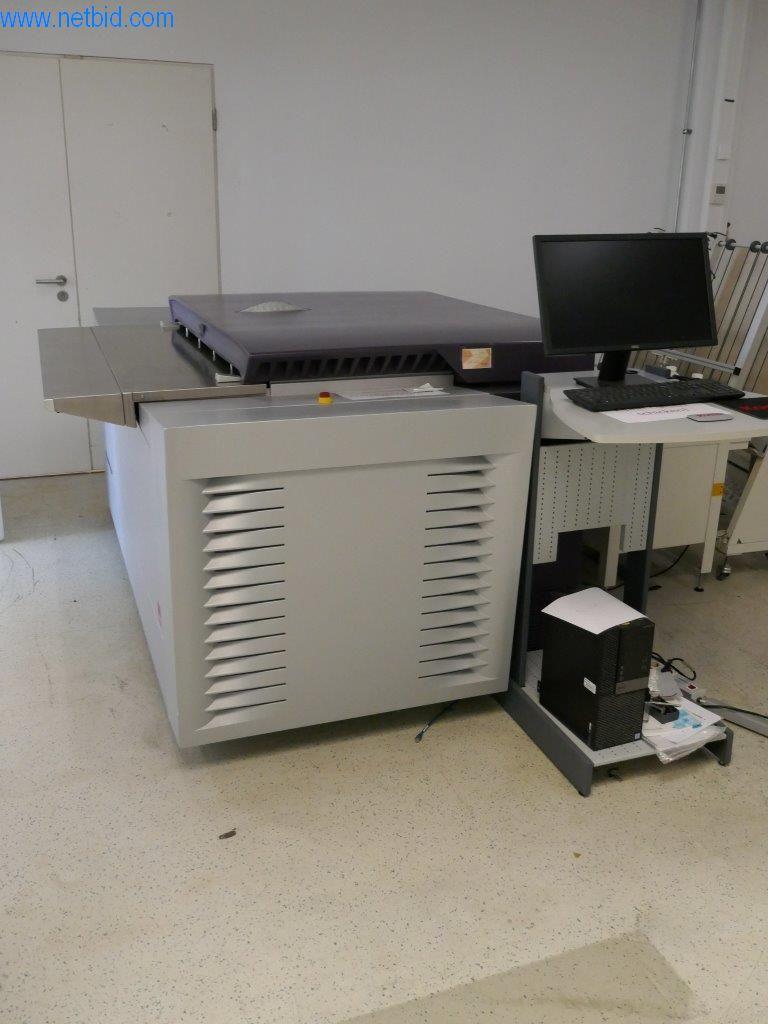 Máquinas e equipamentos numa gráfica-6