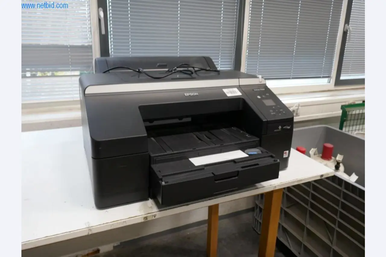 Máquinas y equipos de una imprenta-1