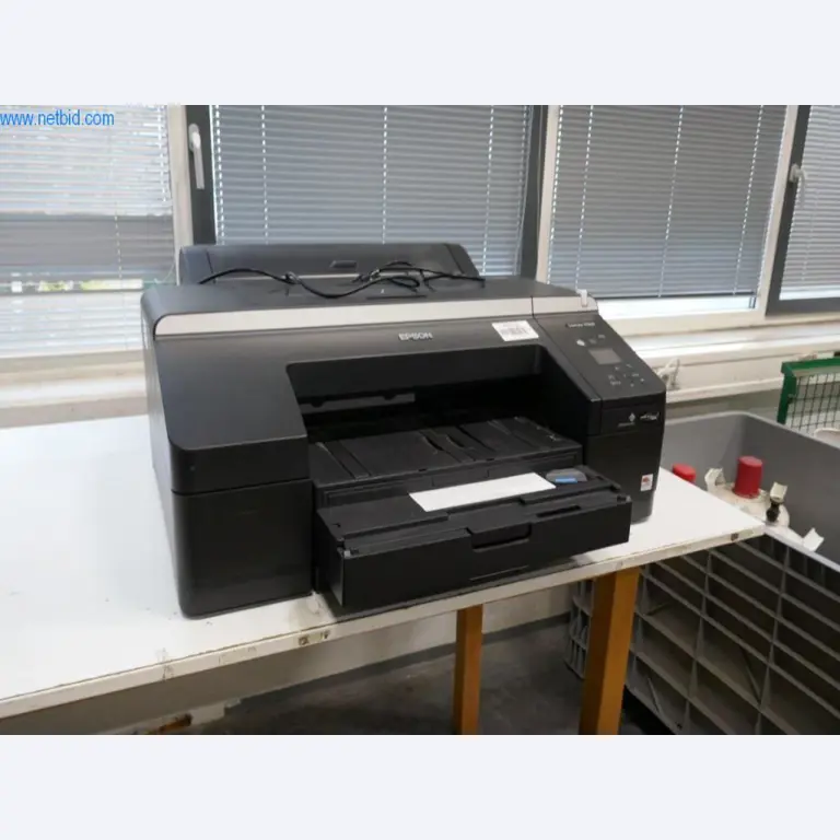 Máquinas y equipos de una imprenta-1