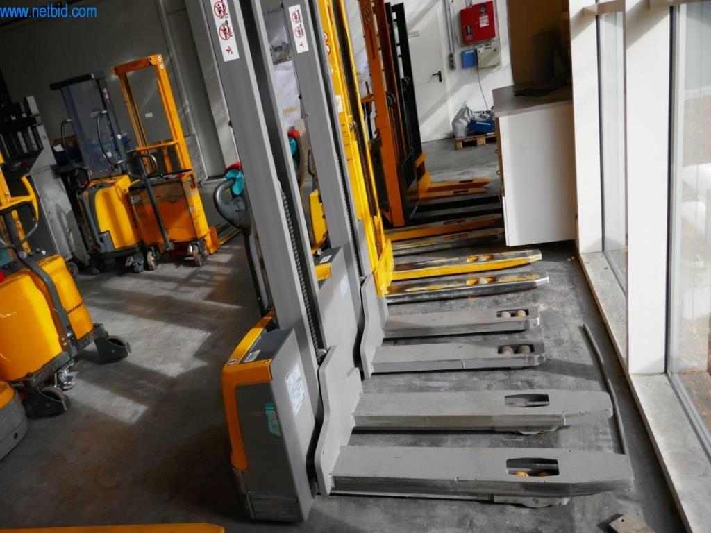 Máquinas y equipos de una imprenta-5