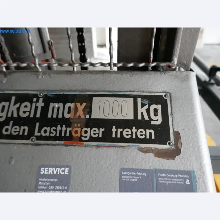 Maschinen und Ausstattung einer Druckerei-3
