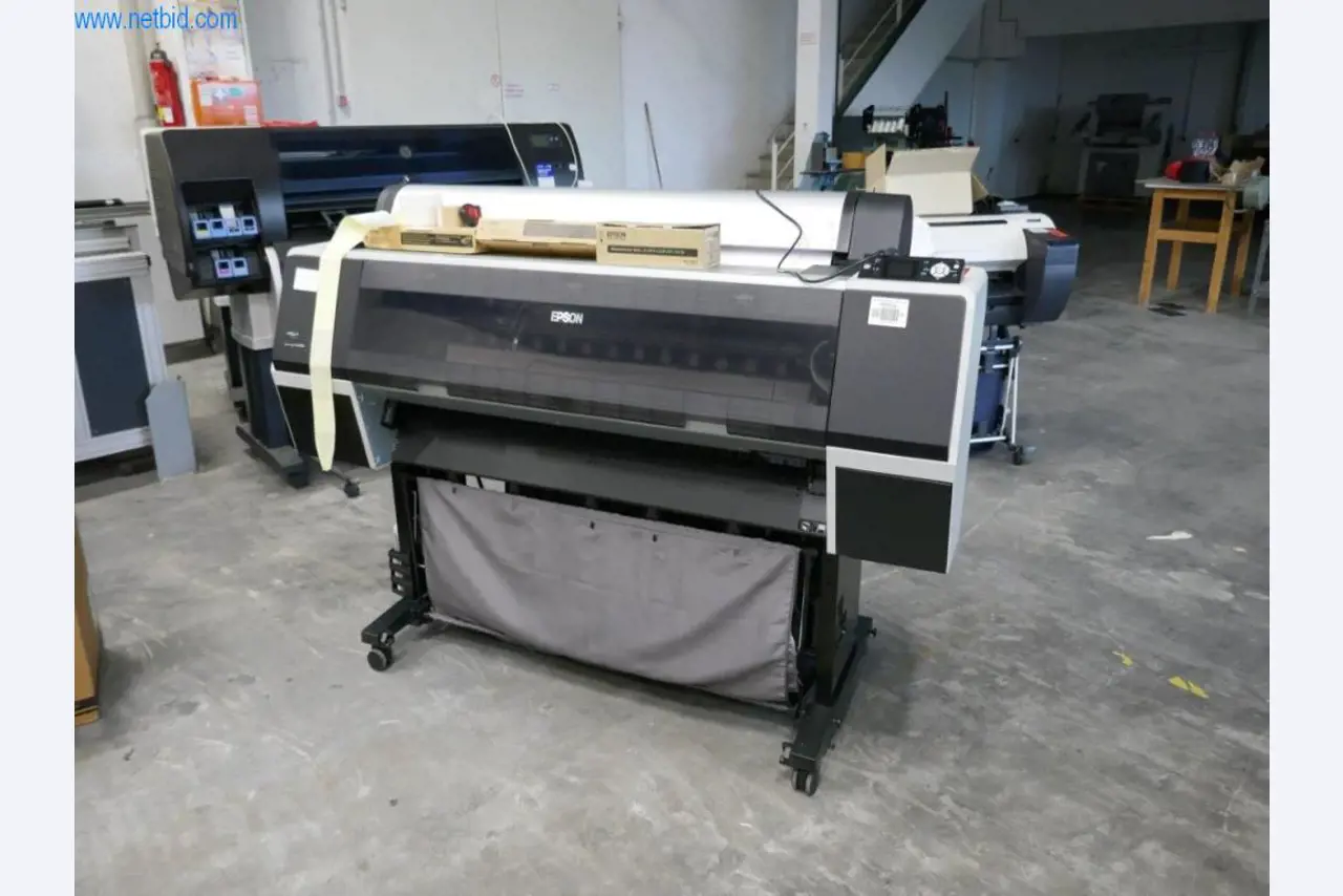 Maschinen und Ausstattung einer Druckerei-1