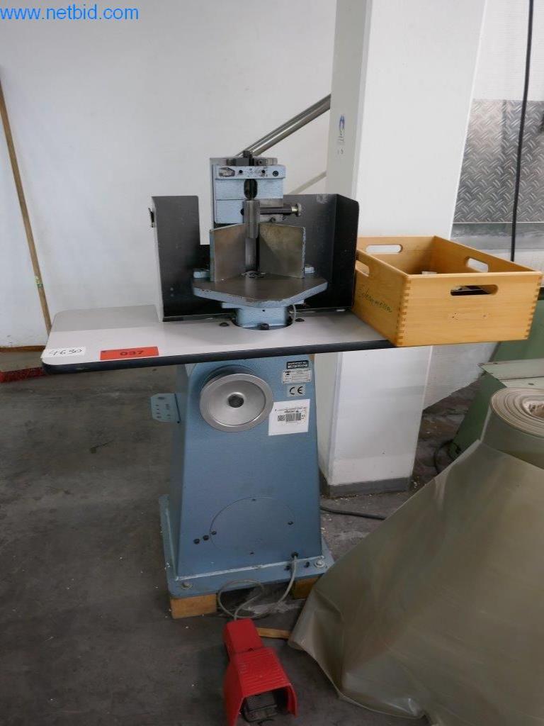 Stroji in oprema v tiskarni-1