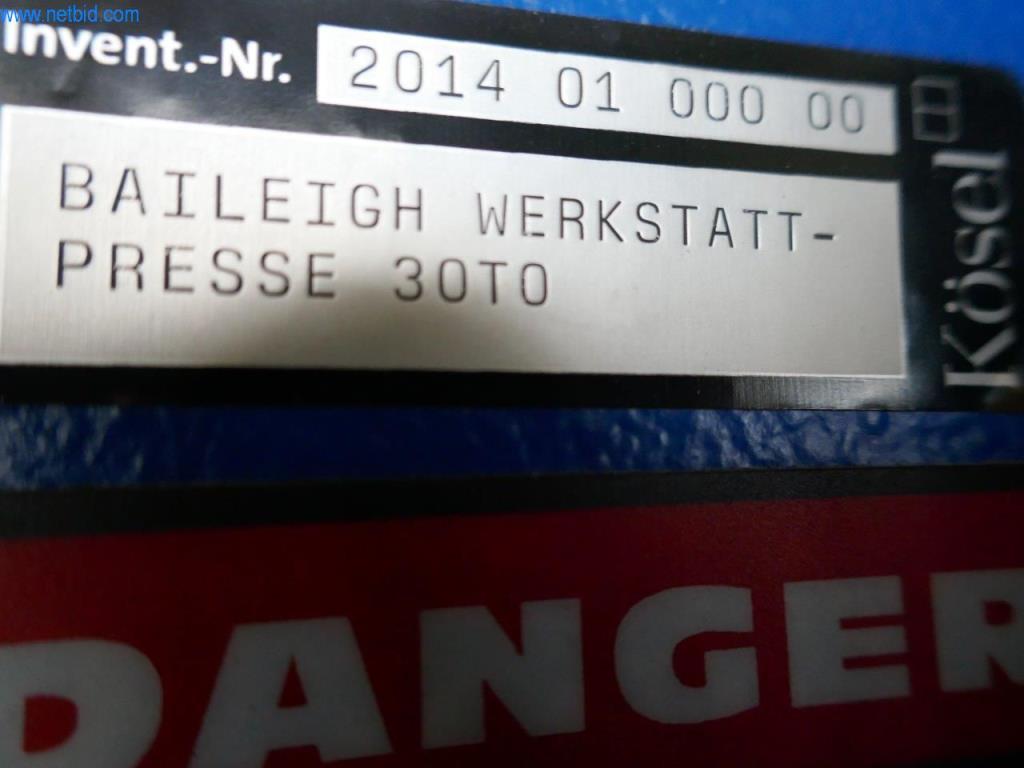 Máquinas y equipos de una imprenta-3