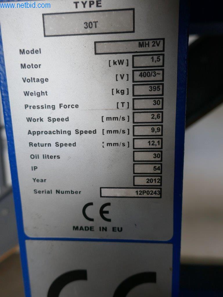 Máquinas y equipos de una imprenta-4