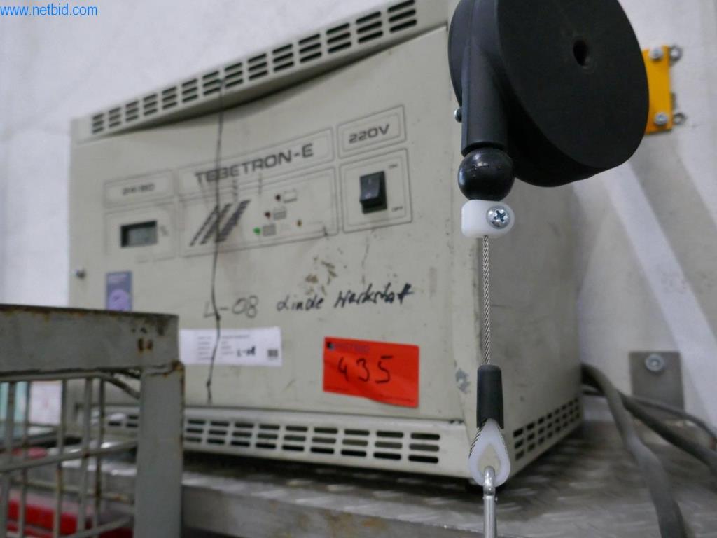 Máquinas e equipamentos numa gráfica-8