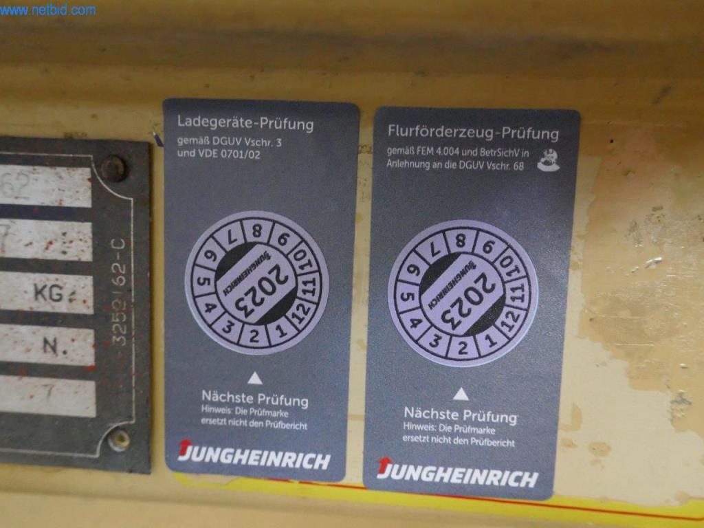 Máquinas e equipamentos numa gráfica-3