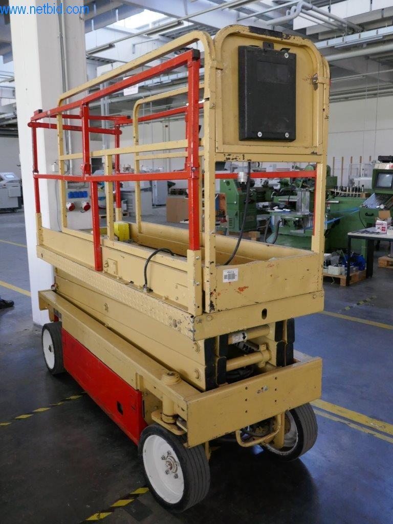 Máquinas e equipamentos numa gráfica-6