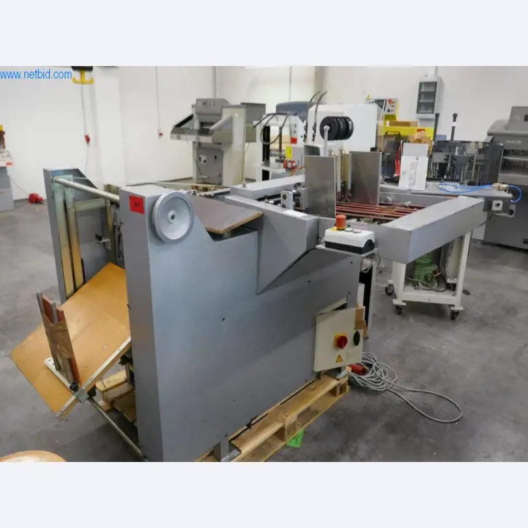 Maschinen und Ausstattung einer Druckerei-1