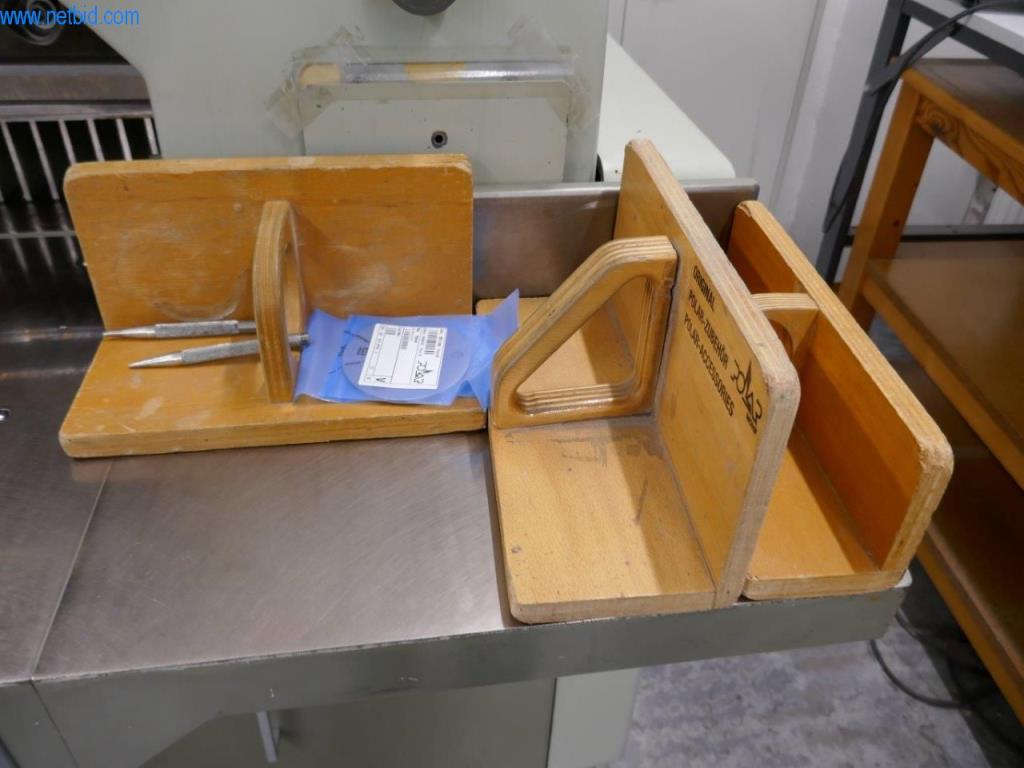 Stroji in oprema v tiskarni-3