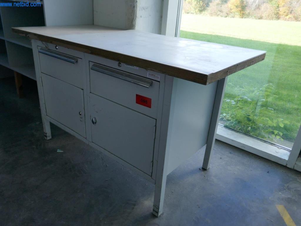 Stroje a zařízení v tiskárně-1