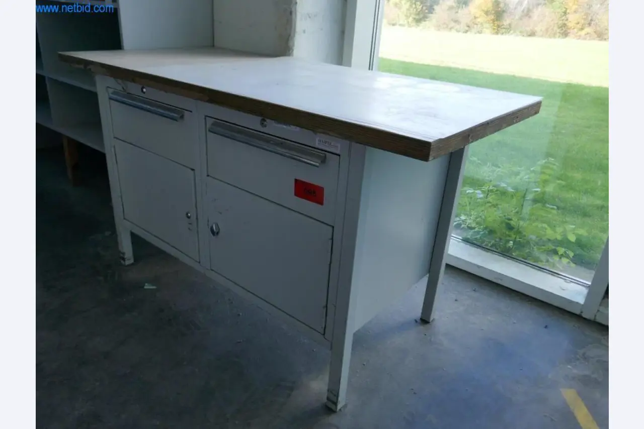 Stroje a zařízení v tiskárně-1