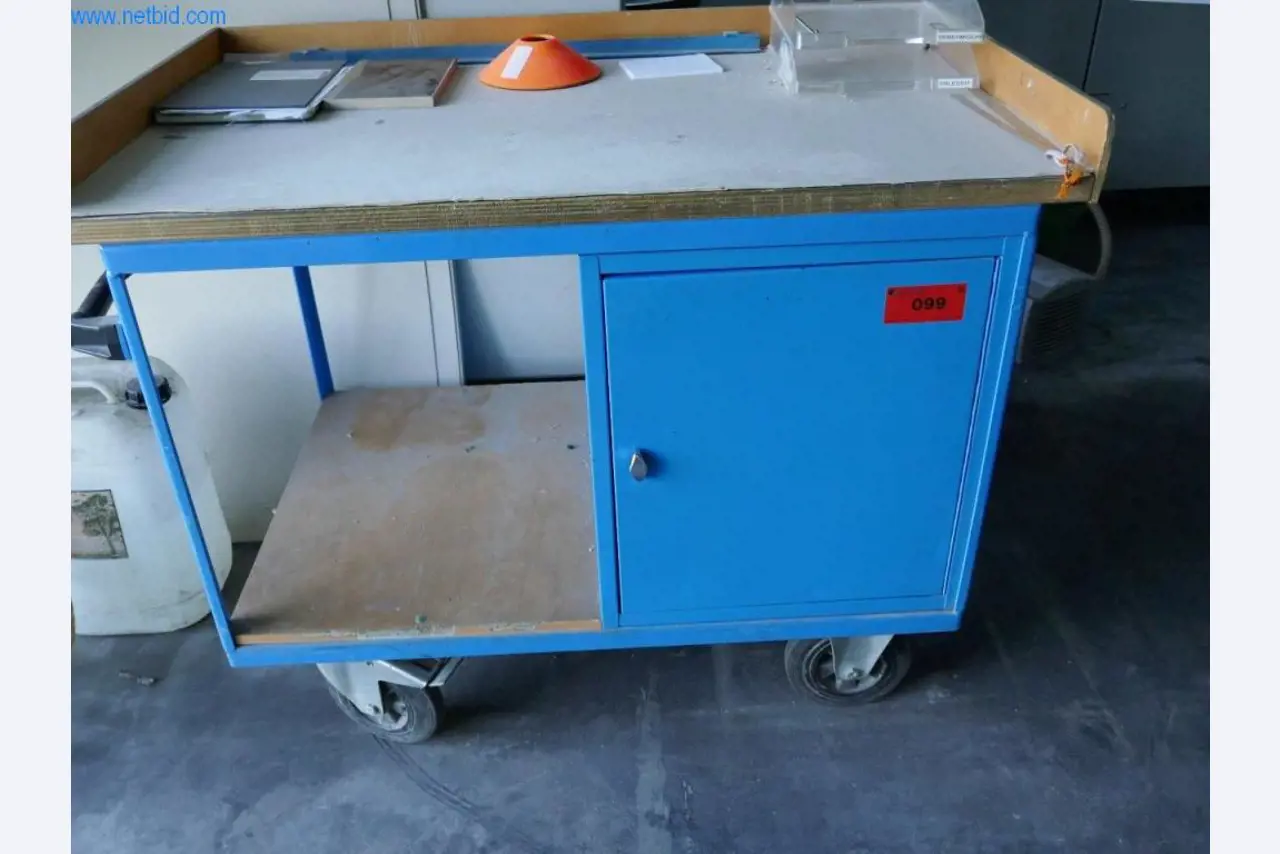 Machines et équipement d'une imprimerie-1