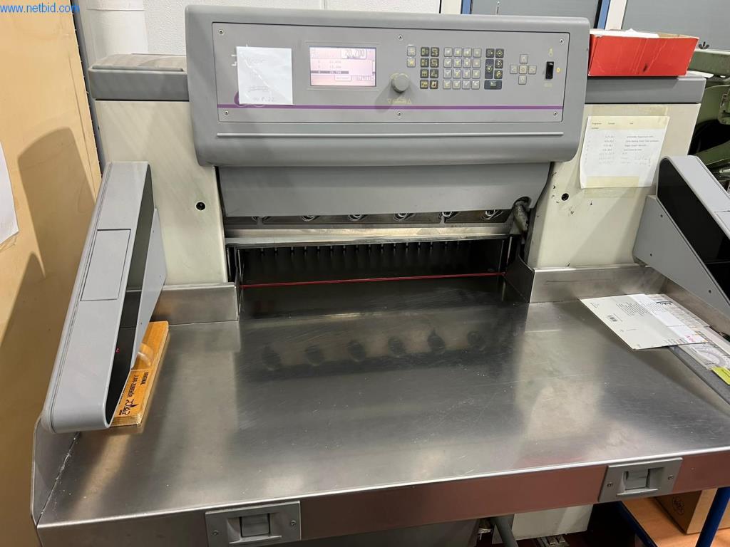 Máquinas e equipamentos numa gráfica-1