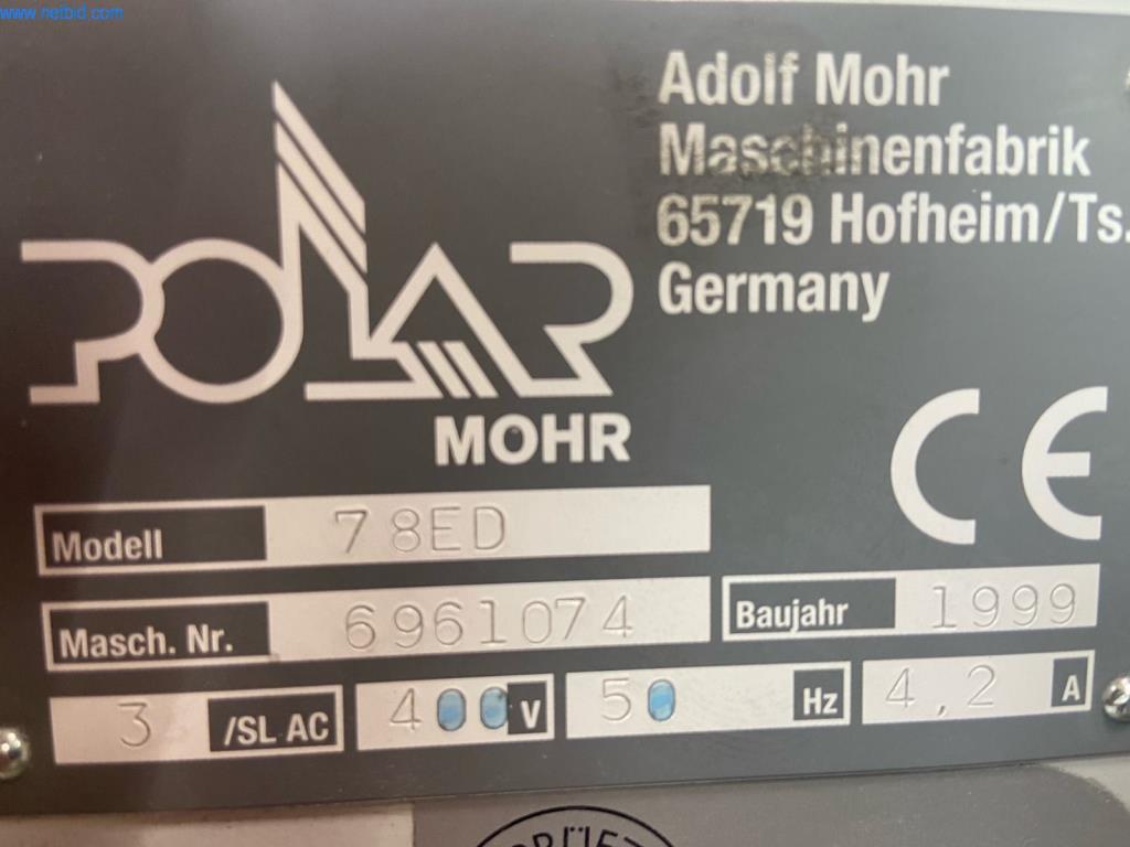 Máquinas e equipamentos numa gráfica-2