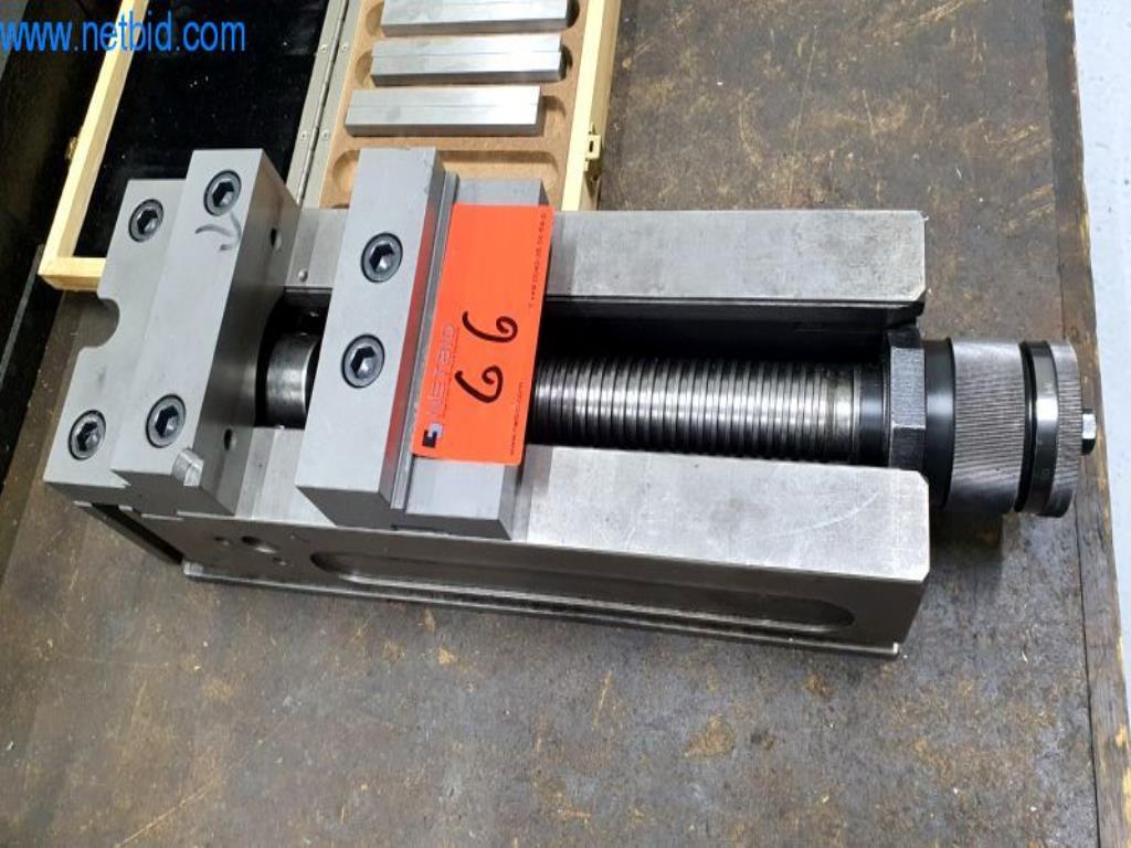 Metallbearbeitungsmaschinen-8