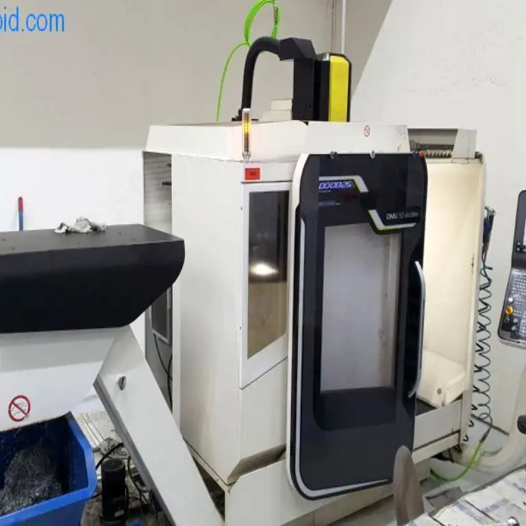 Fraiseuse CNC à 5 axes DMG Mori Seiki DMU50 Ecoline