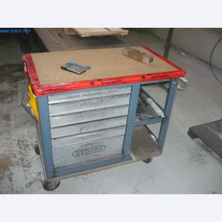 Metallbearbeitungsmaschinen, Betriebs- und Geschäftsausstattung -1