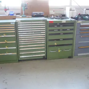 4 Tool drawer cabinets