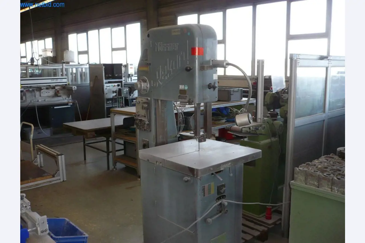 Machines pour le travail des métaux, équipement industriel et commercial-1