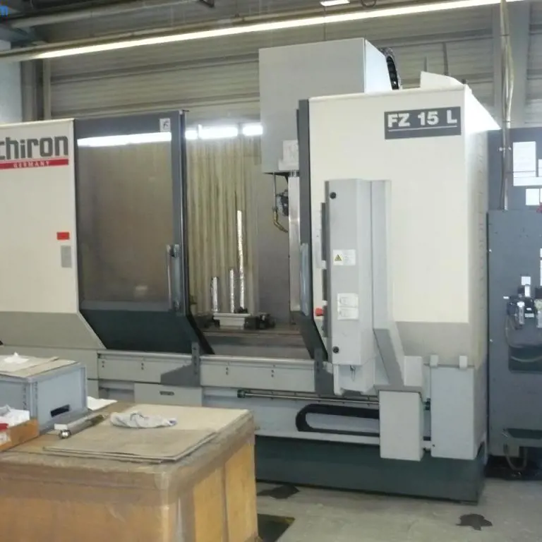 Vertical machining center Chiron FZ 15L