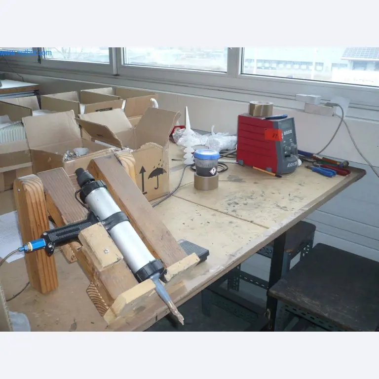 Metallbearbeitungsmaschinen, Betriebs- und Geschäftsausstattung -1