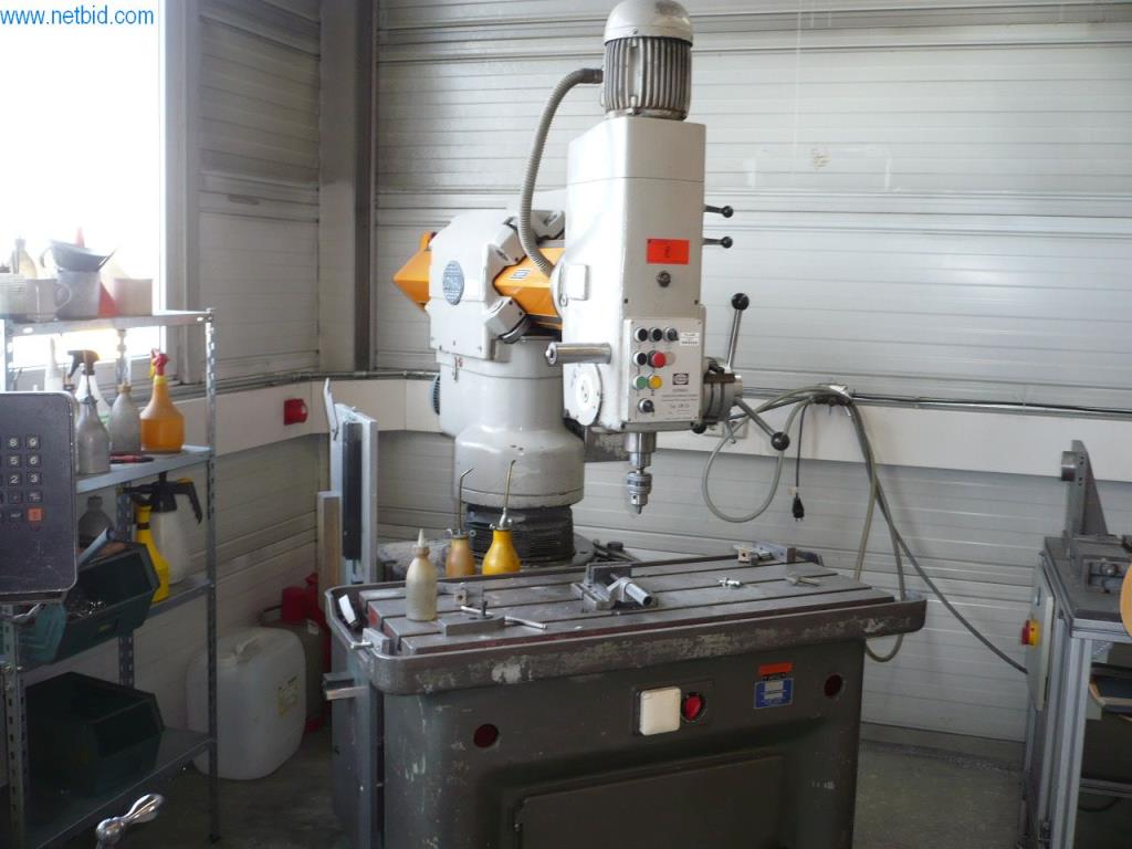 Machines pour le travail des métaux, équipement industriel et commercial-1