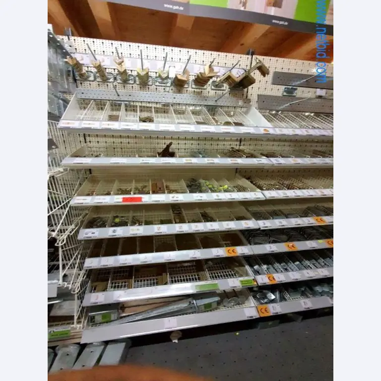 Máquinas e inventários de um comerciante de madeira e de construção-4