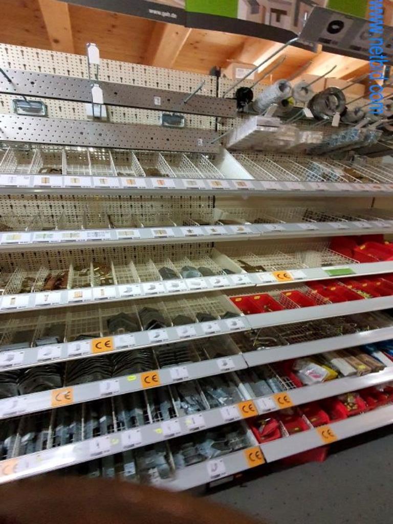 Maschinen und Warenbestände eines Holz- und Baufachmarktes-5