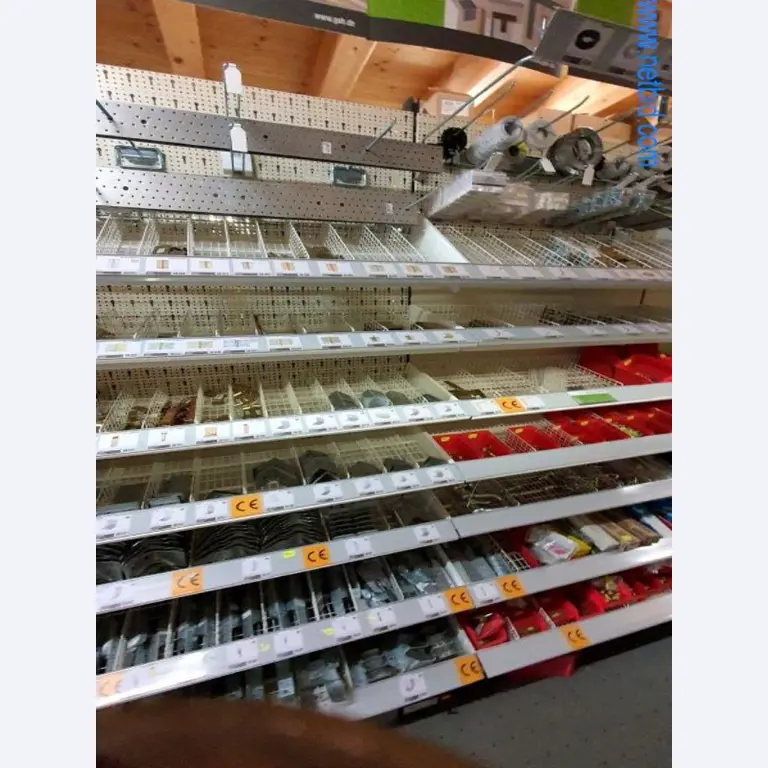 Máquinas e inventários de um comerciante de madeira e de construção-5