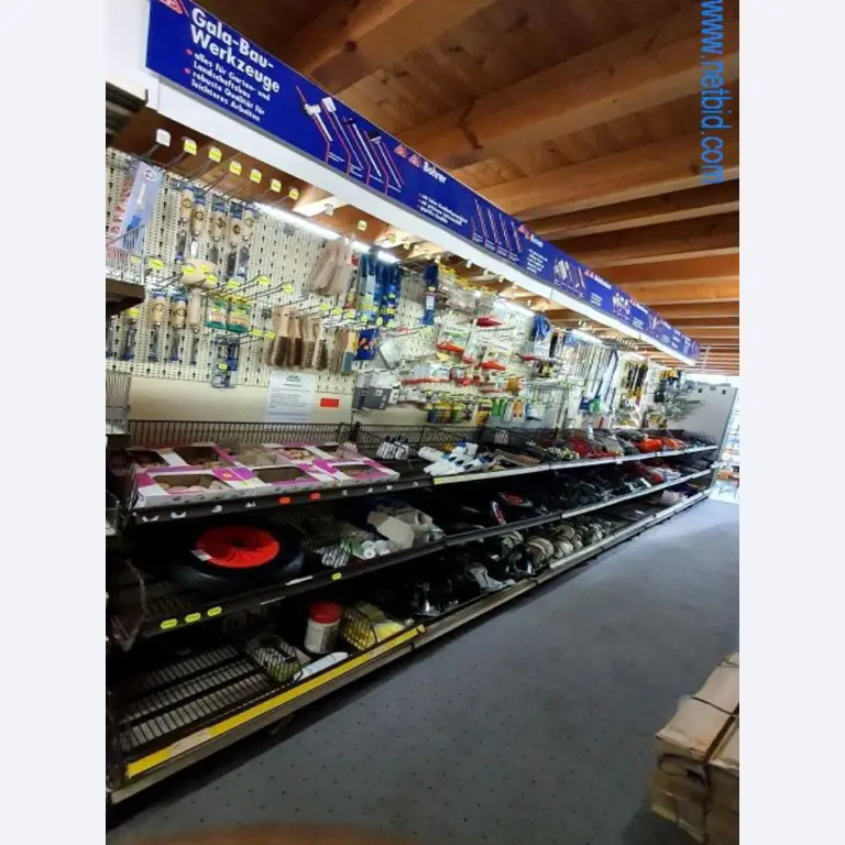 Máquinas e inventários de um comerciante de madeira e de construção-1