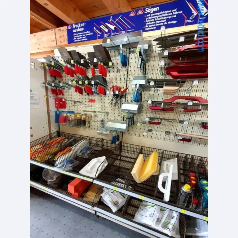 Máquinas e inventários de um comerciante de madeira e de construção-5