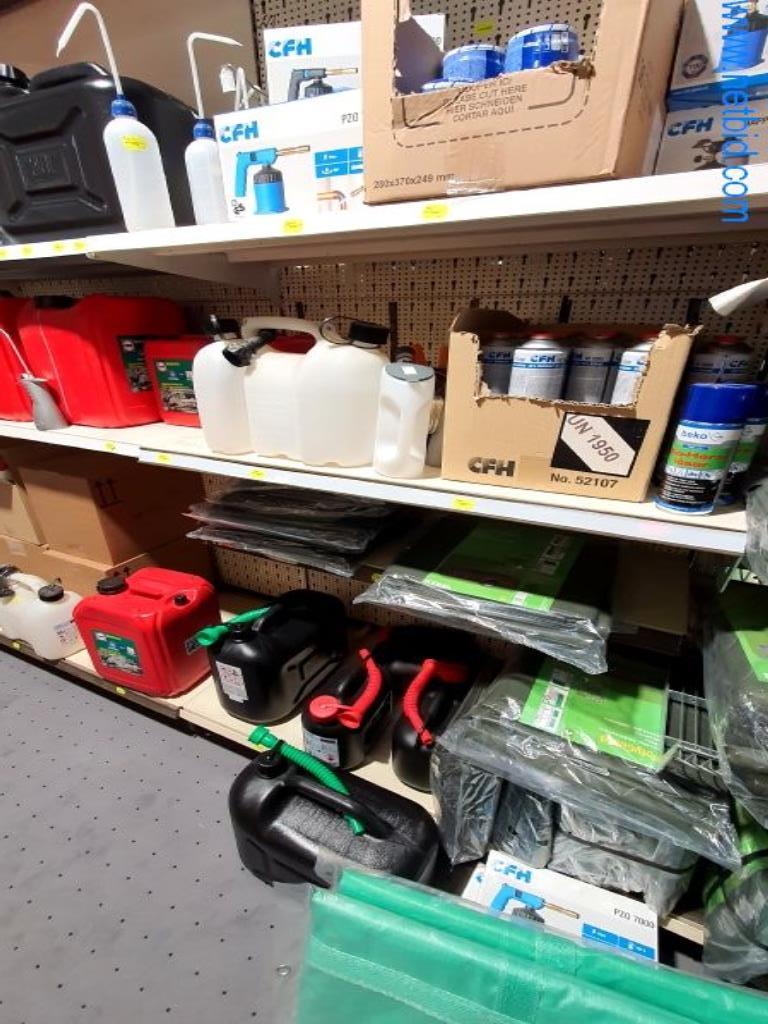 Maschinen und Warenbestände eines Holz- und Baufachmarktes-3