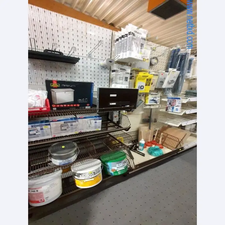 Maschinen und Warenbestände eines Holz- und Baufachmarktes-2