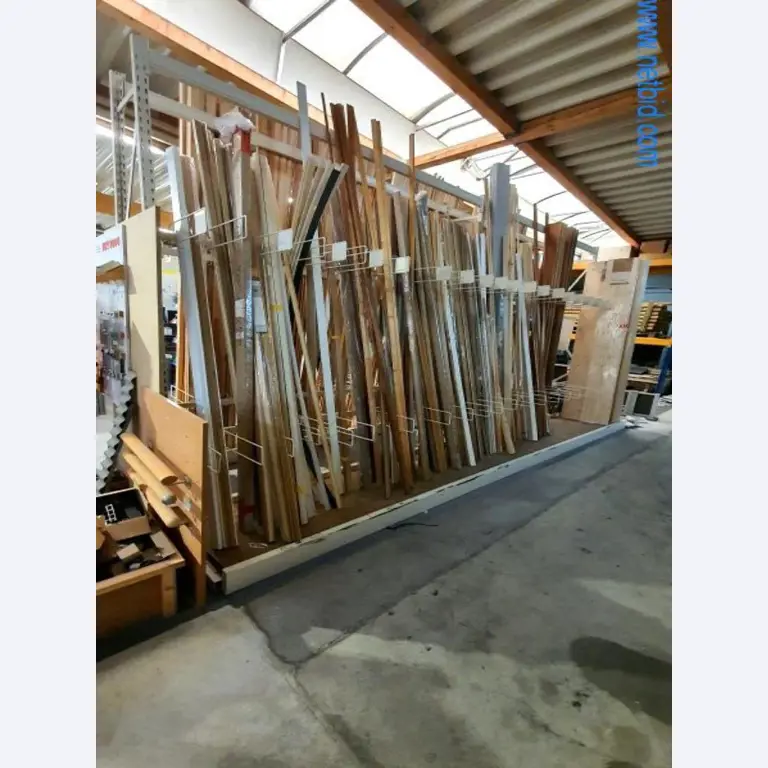 Maschinen und Warenbestände eines Holz- und Baufachmarktes-3